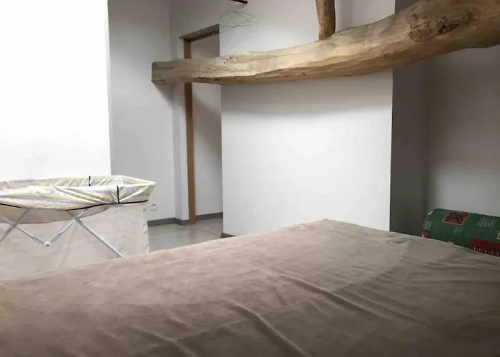 Ferienhaus Maison Renovee En Tuffeau Le Puy-Notre-Dame