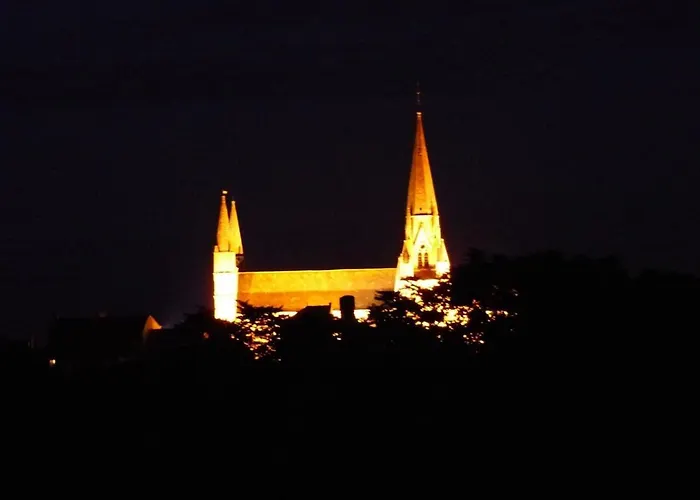 Ferienhaus Maison Renovee En Tuffeau Le Puy-Notre-Dame