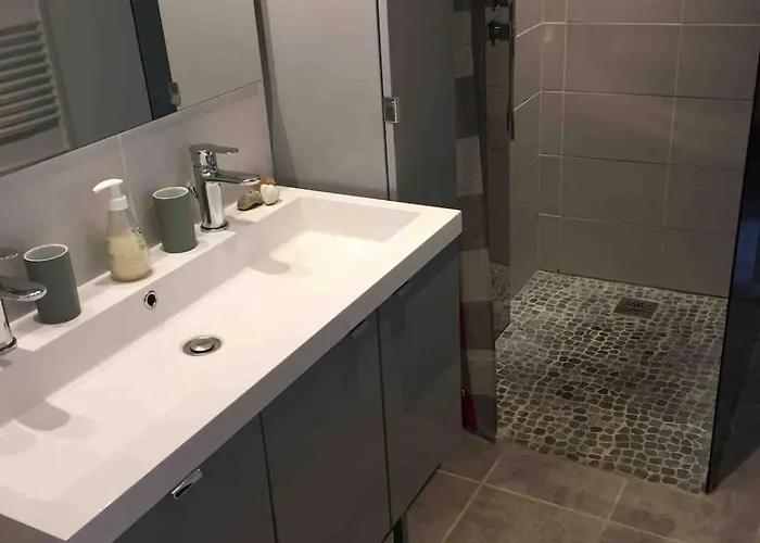 Maison Renovee En Tuffeau *